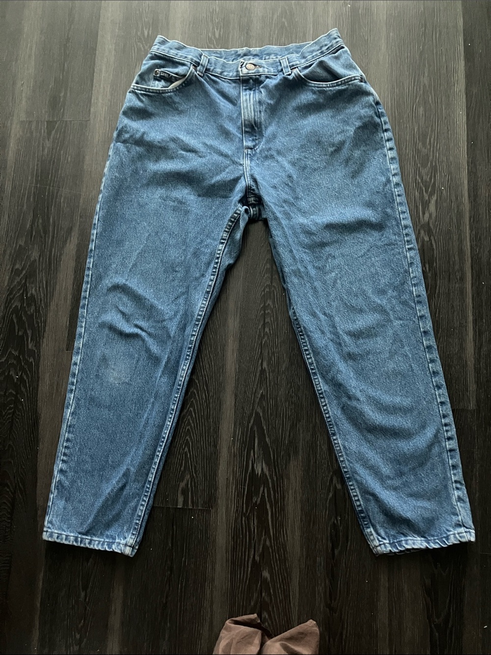 Vintage 80s 90s Dark to Medium Wash Structured Stiff Denim Blue Jeans